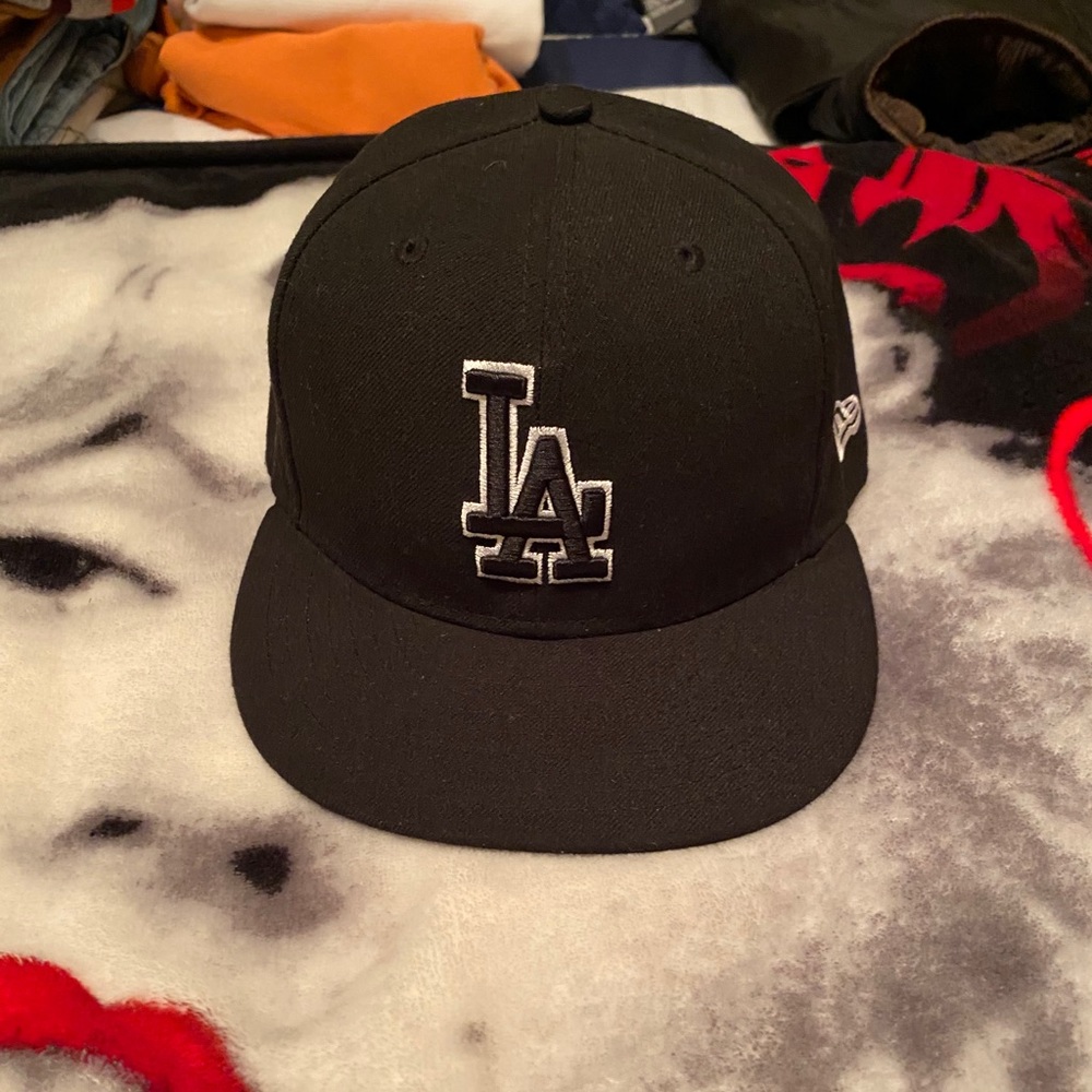 LA fitted hat